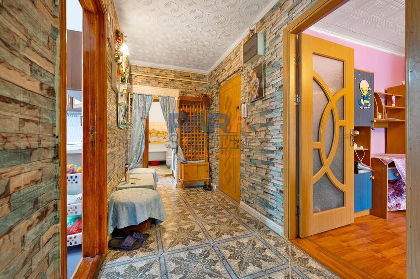 3 camere, 3 balcoane, etaj 3