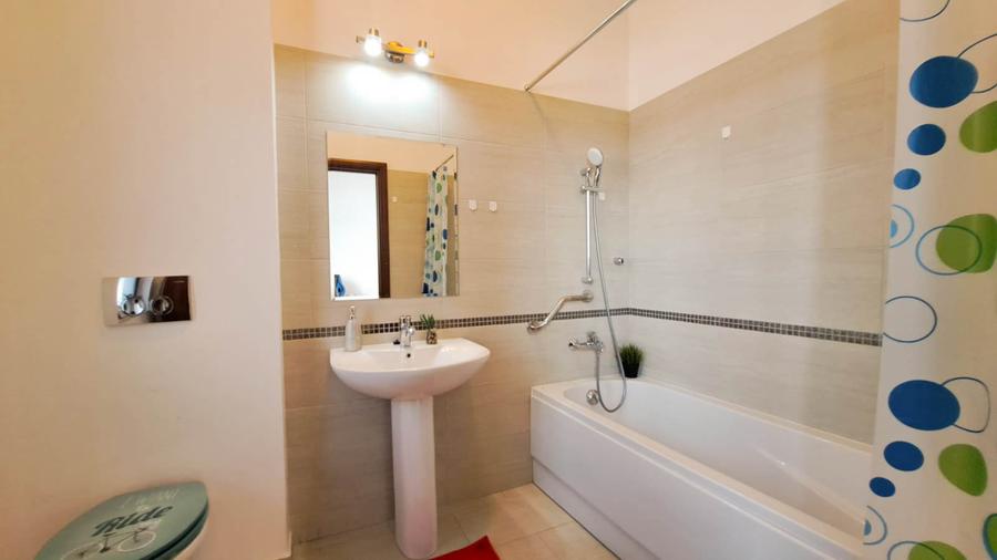 Penthouse Lux 4 camere de inchiriat Baneasa | Lift privat | Terasa 360