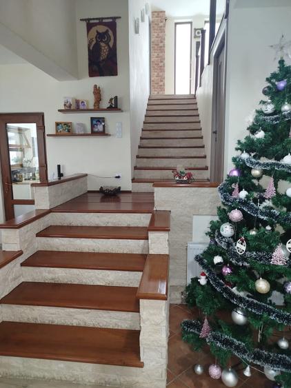 Casa noua Dva nord 234mp cu 6 ari teren mobilata utilata 282.000eur neg