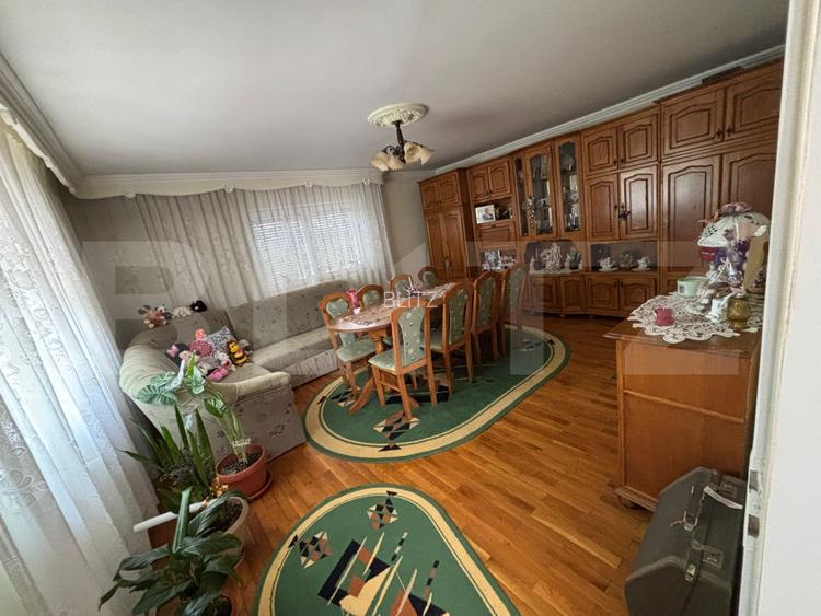 Casa individuala cu 7 camere, 200 mp, teren 627 mp, Jucu de Sus - 2