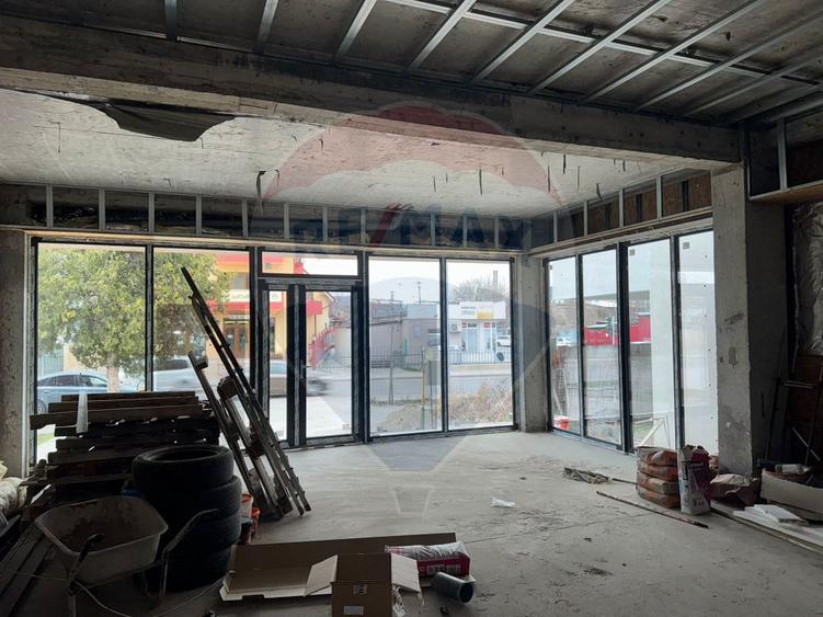 Spațiu comercial de 120mp de vânzare în zona Central