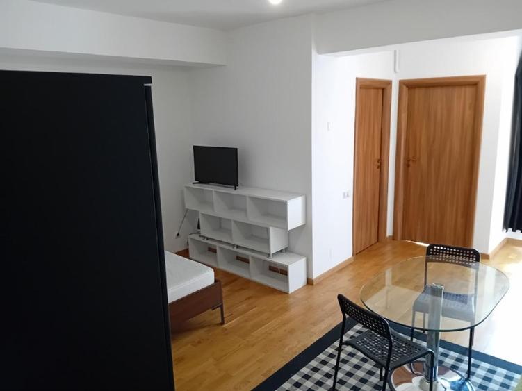 Studio  modern, Domenii