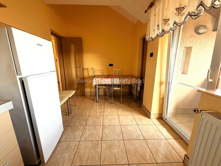 Apartament 2 camere de închiriat în zona Micalaca - 5