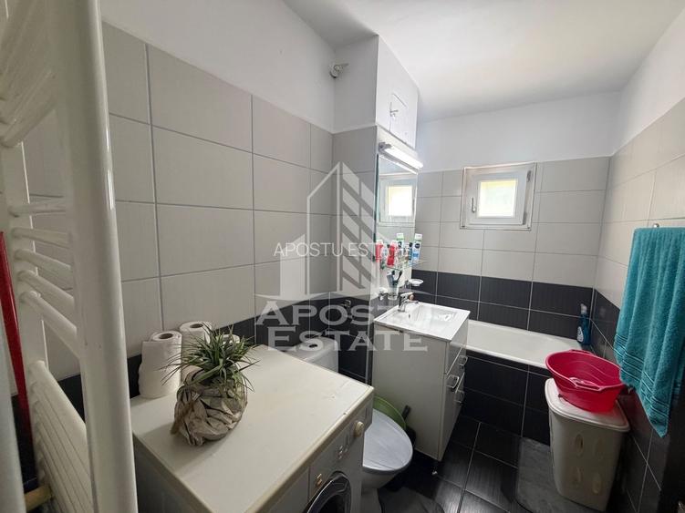 Apartament cu 3 camere de vânzare , etajul 2 , Zona Lipovei, Timisoara - 13