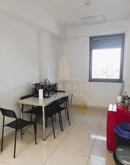 Bdul Mamaia - cladire reprezentativa + loc de parcare