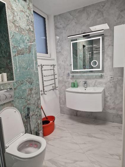 Sediul care impune respect: Duplex de lux în vilă Enzo Canella Prima închiriere