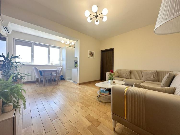 Apartament cu 3 camere de vânzare – Zona Soarelui