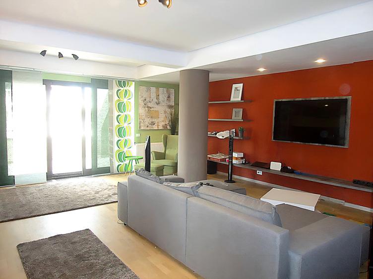 Penthouse spațios cu 3 dormitoare lângă Parcul Herăstrău