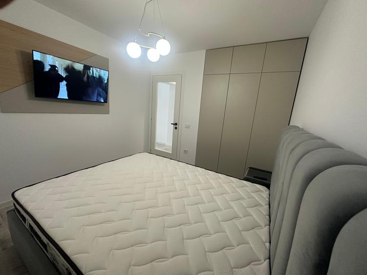 Apartament 2 camere PRIMA INCHIRIERE + loc parcare Poitiers Towers
