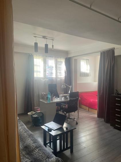 Apartament 2 camere | 77 mp | Demisol | Bd. Ferdinand I Clădire interbelica