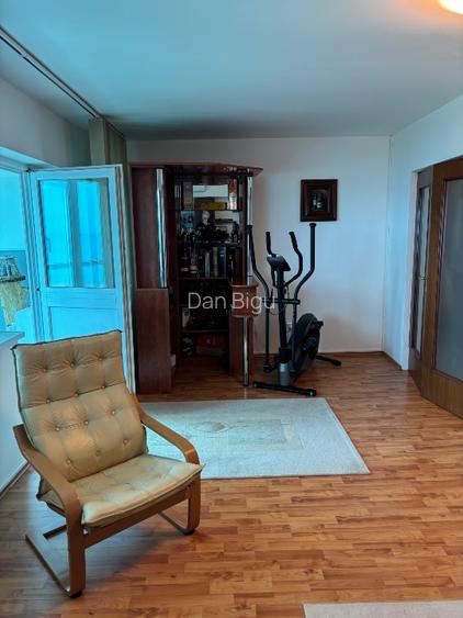 Vand apartament deosebit in Constanta, vedere la mare - 4