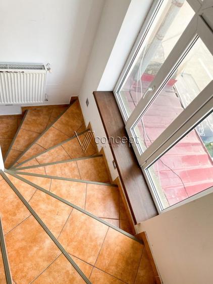Apartament cu 4 camere in vila Piata Traian
