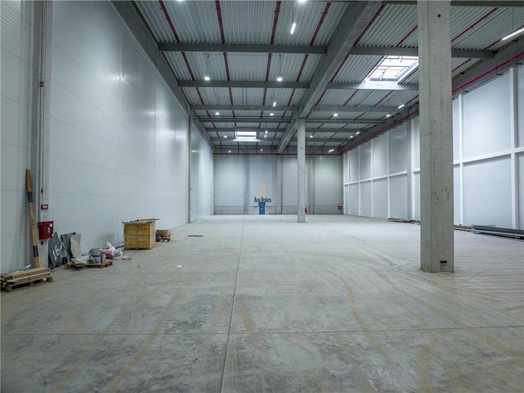 Spatiu Industrial - 3500 mp - Logistica - Productie - Depozitare
