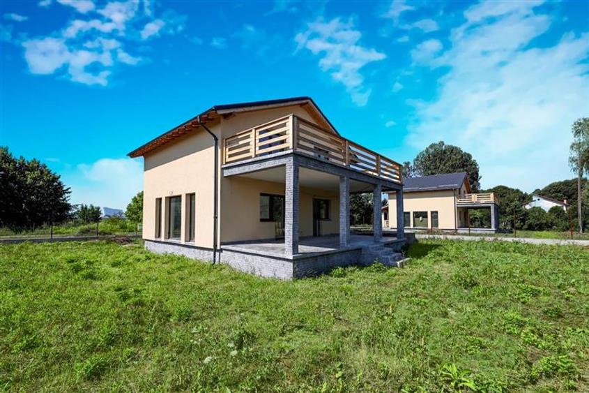 Vanzare Casa la cheie, constructie noua, intabulata,teren 680 mp