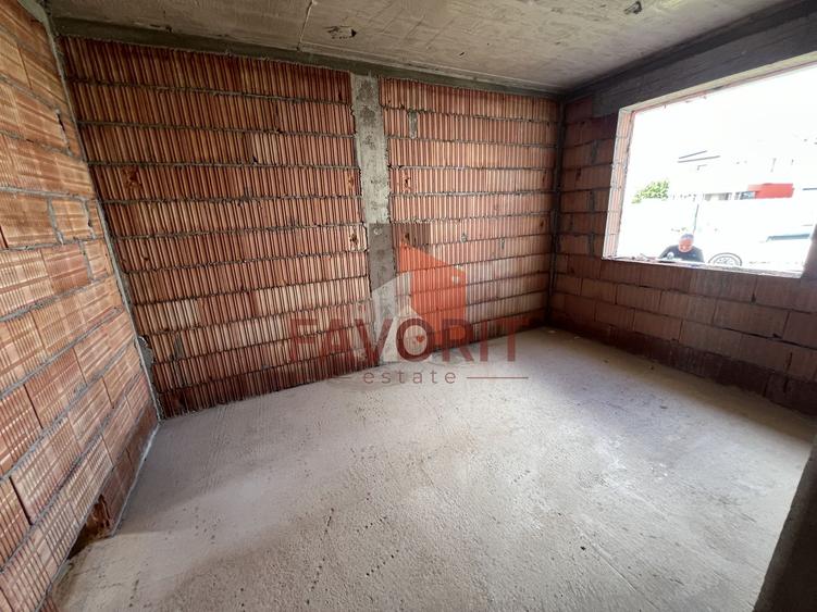 Duplex pe parter | 4 Camere | 2 Bai | Posibilitate mansardare | Giroc