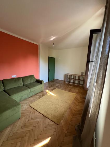 Apartament de inchiriat