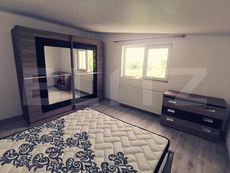 Oferta! Pachet de 2 hale la cheie si o casa, 1800 mp construiti!