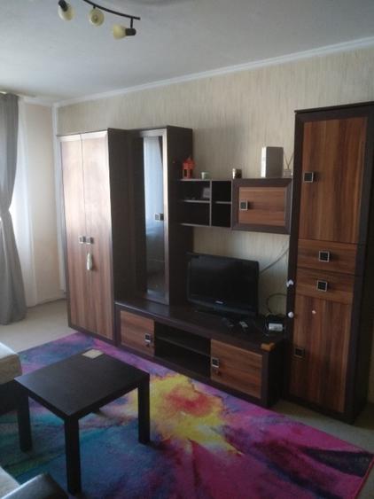 Apartament 2 camere, decomandat, 47 mp, bloc P+8, direct proprietar, Crangasi