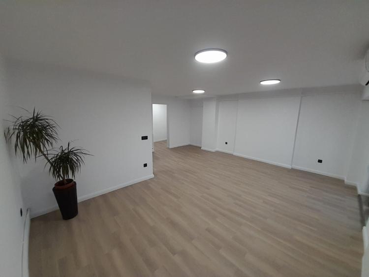 Spațiu comercial 70 mp, Zona ANDREI MURESANU