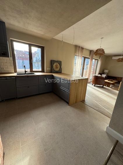 Penthouse 3 camere, finisat si utilat, la intrare in Borhanci!