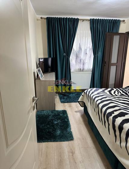 De vanzare apartament cu 3 camere, zona Mall. - 5