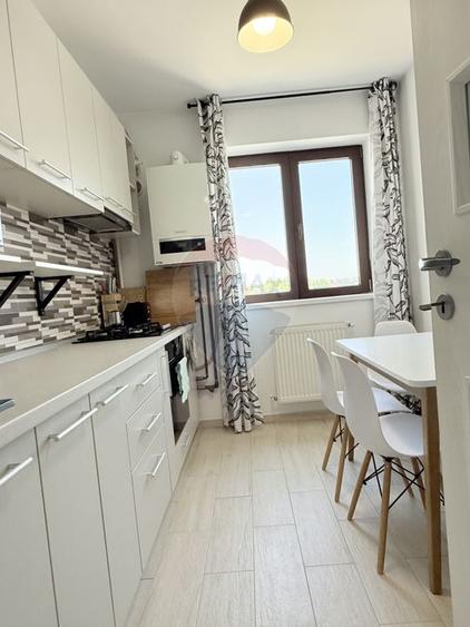 Apartament 2 Camere Militari | Rosu | Parcare Inclusa | Bloc 2017