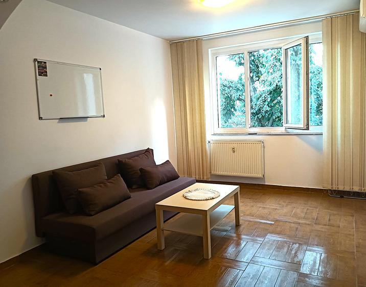 Vanzare apartament 2 camere Titan - 1 Decembrie 1918 – bloc reabilitat