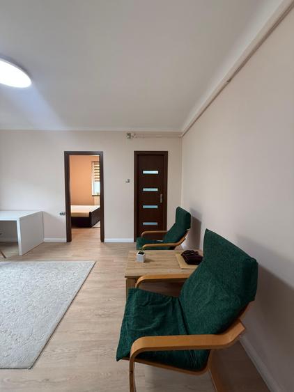 Apartament de închiriat, 2 camere, 40 mp, Central zona Piața Cipariu