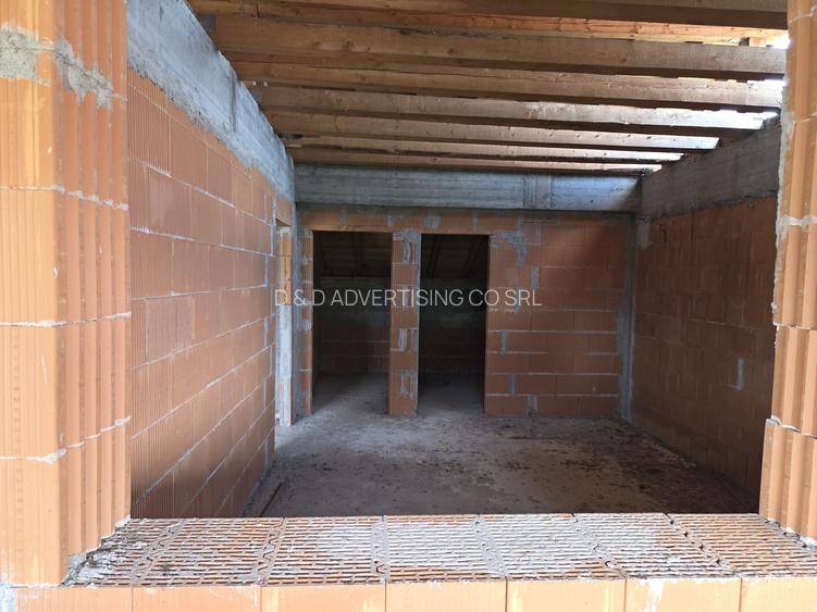 Calea Giulesti - Casa individuala P+2 - la rosu  - Caramida poroterm+ beton - 21