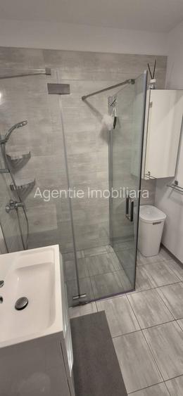 2 camere bloc nou -Loc parcare vedere superbă - 2