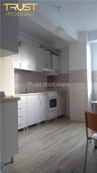 2 Camere l Decomandate l Str.Soporului l Balcon - 3