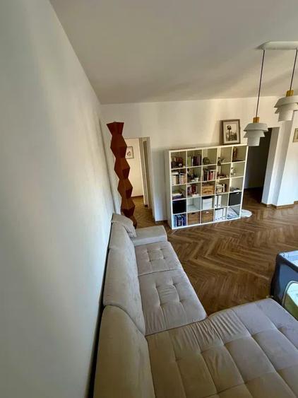 Apartament 3 Camere | Armeneasca | Centrala proprie | Bucuresti