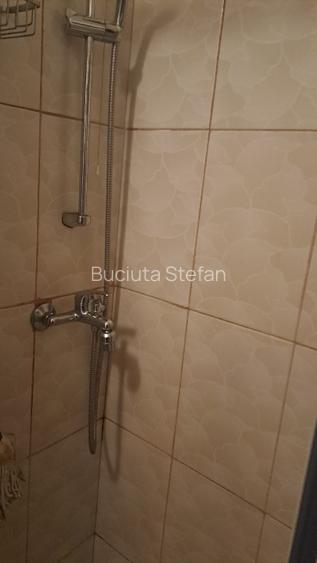 Inchiriez cameră de cămin/garsonieră