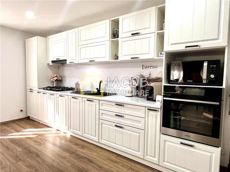 Casa in Magura, P+M, str. Valea Magurii, jud. Bacau
