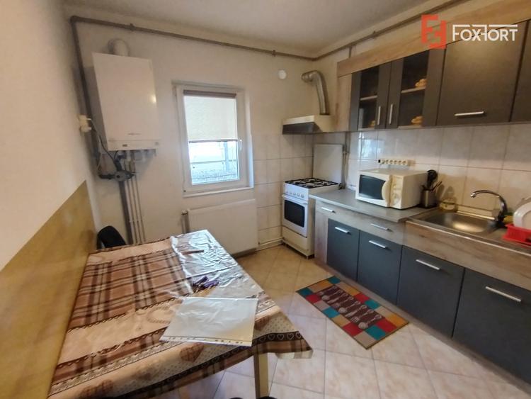Apartament cu 2 camere de inchiriat mobilat si utilat in zona Soarelui
