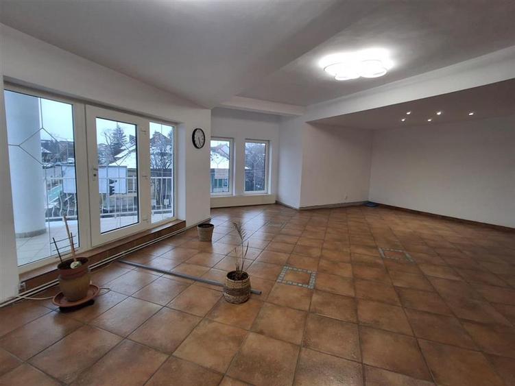 Spatiu birouri 140mp parcare zona Calea Dumbravii
