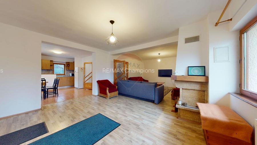 Casă de vacanță / Pensiune | Plaiul Foii | Zărnești | P+E+M - 5