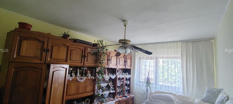 Apartament 2 camere Primaverii capat 1 - 2