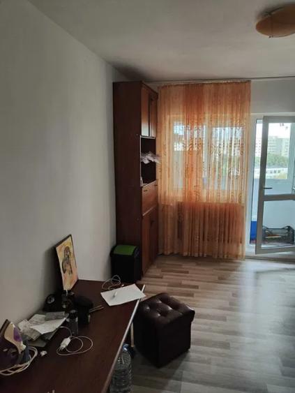 GARSONIERĂ DE ÎNCHIRIAT | TEI – UTCB | DECOMANDATĂ | BALCON | 320 €