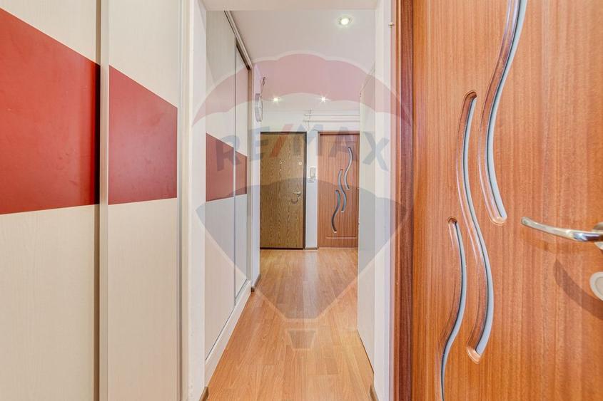 Apartament cu 2 camere de închiriat pe Banu Maracine