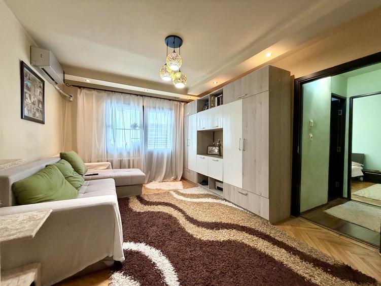 Apartament 3 camere, 64 mp utili, etaj 2 - Zona Lipovei