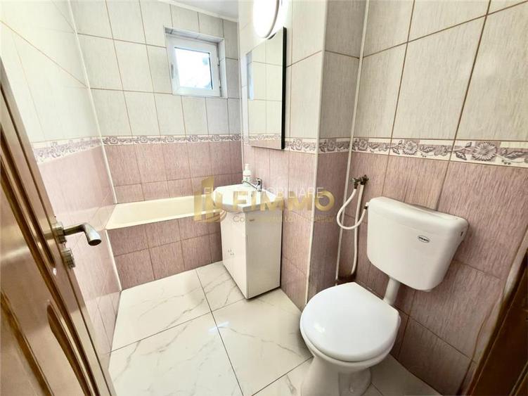 Apartament\Spatiu  | 3 camere | 60 mp | Central | ID : 1649 - 8