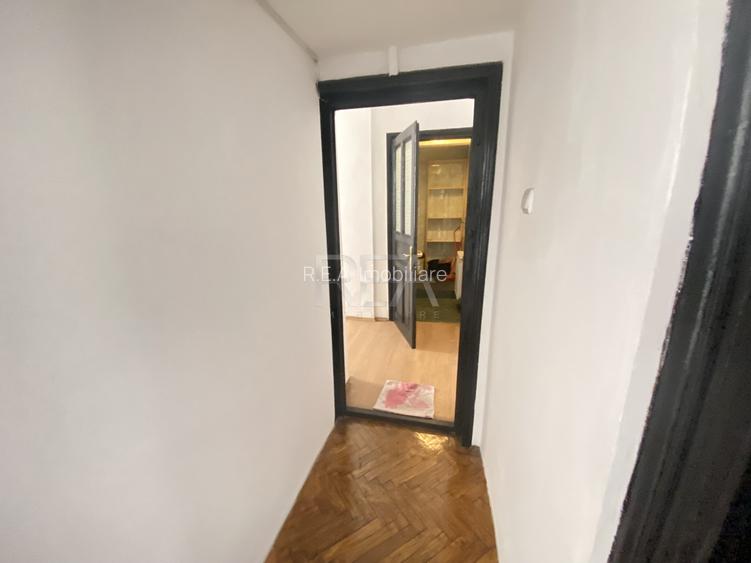 3 camere- Centrala Proprie- Bulevardul Regina Elisabeta-Stradal - 13
