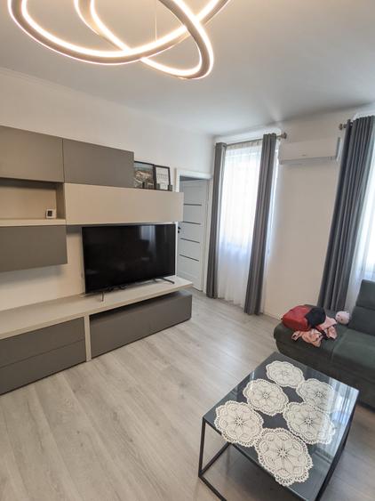 Apartament de închiriat, 3 camere, 73 mp, semicentral zona Bosch