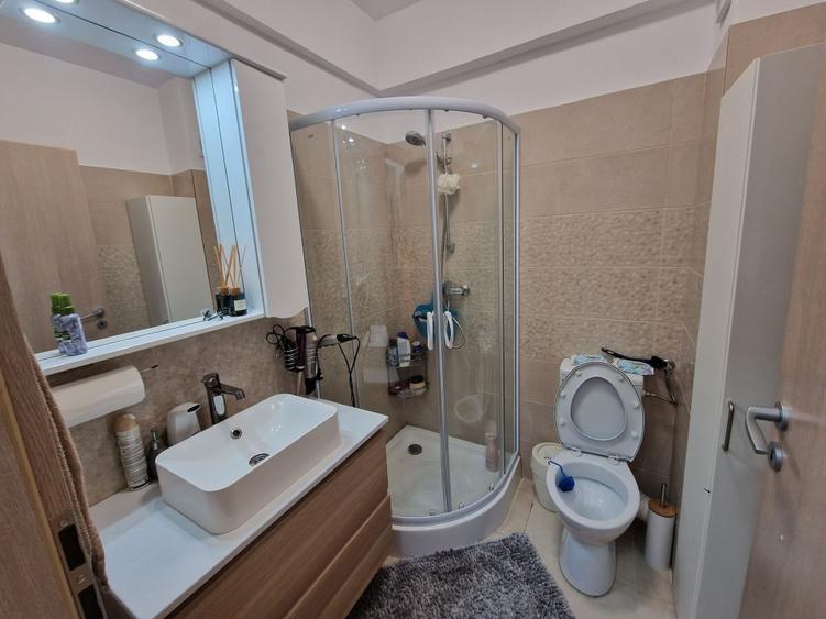 Mobilat, direct propietar, balcon inchis, Parcare SUBTERANA