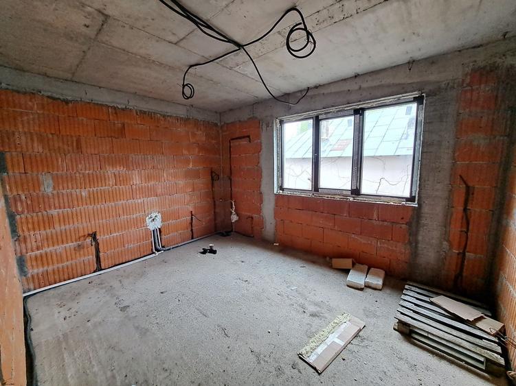 Casa + teren 825 mp in Afumati - str. Marasesti - comision 0%