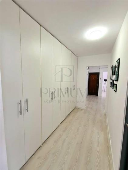 IULIUS MALL - 3 CAM - DECOMANDAT - CENTRALA - BOXA - MOBILAT - UTILAT ||
