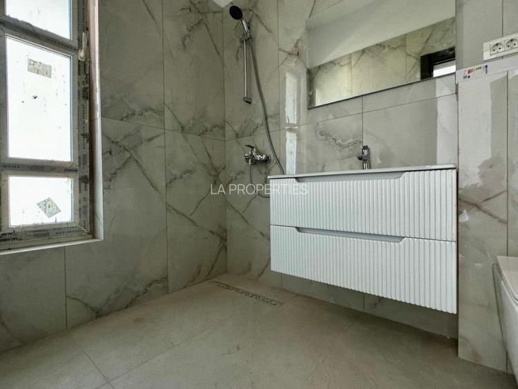 Casa 4 camere | Panouri fotovoltaice 10Kw | Pompa de caldura | Domnesti