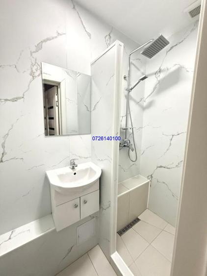 Garsoniera renovata lux etaj 3