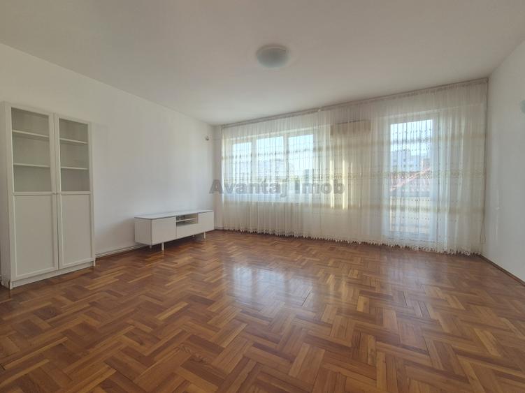 Dorobanti, Ambasada Turciei, 90 mp, centrala proprie, metrou